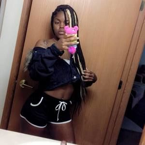 Meet your Posher, Keyah